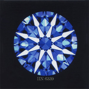 ダイヤモンドの結晶の写真